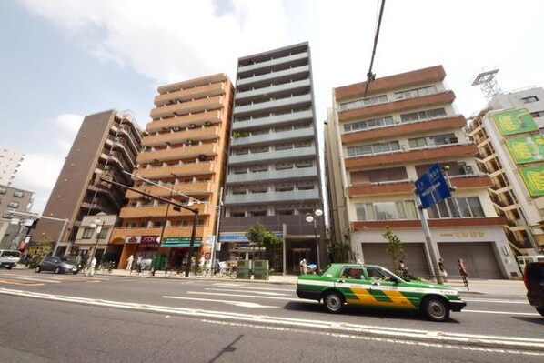 LaSante千駄木の物件外観写真